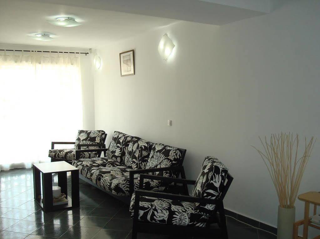 Pension Oasis Costinesti Bagian luar foto